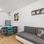 Rona Apartment Zrinka