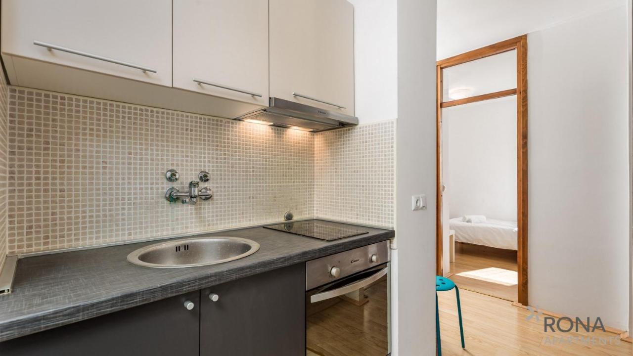 Rona Zrinka Apartment Porec